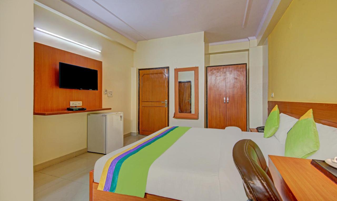 Treebo Tms Residency Hotel นิวเดลี ภายนอก รูปภาพ