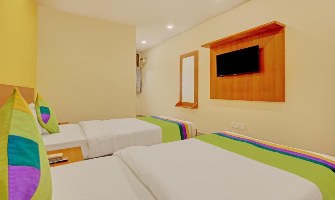 Treebo Tms Residency Hotel นิวเดลี ภายนอก รูปภาพ